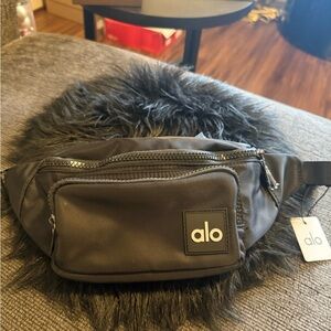 ALO Yoga Black Beltbag